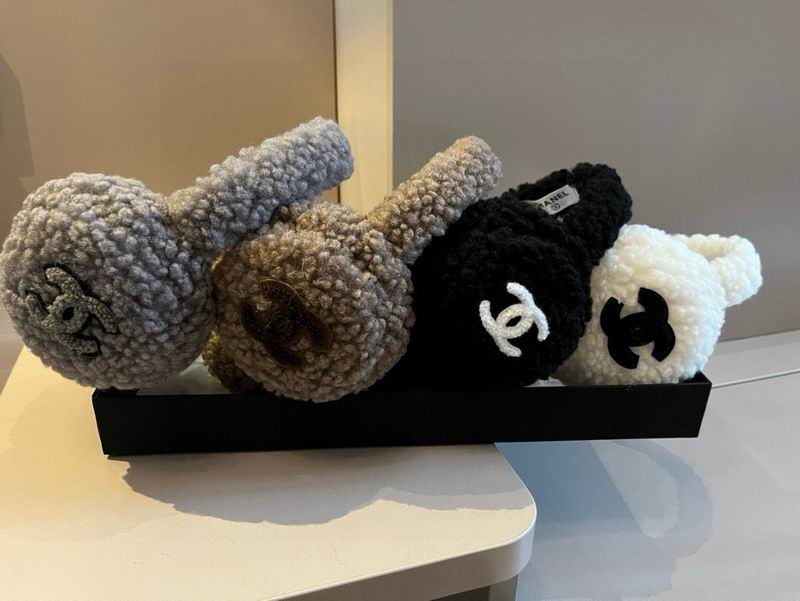 Chanel earmuff 120901